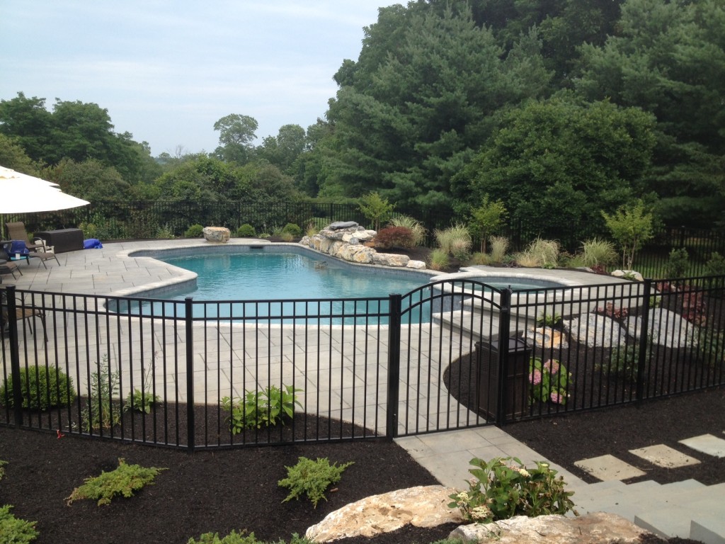 cost of pool fence
