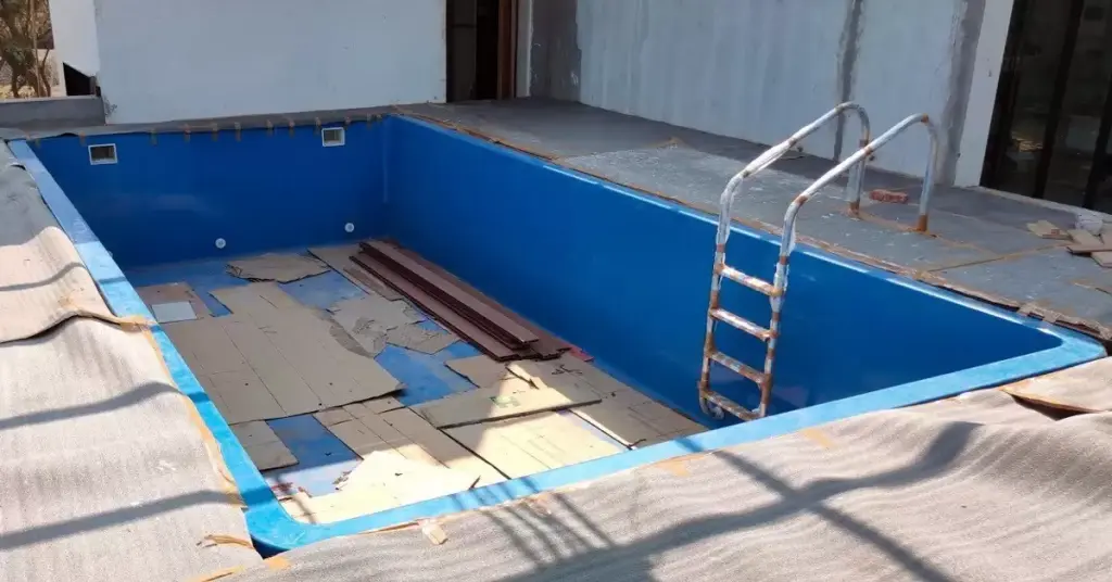 pool contractors